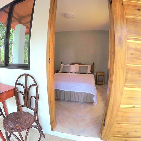 Al Hamra Jungle Resort (Adults Only) Puerto Princesa Buitenkant foto